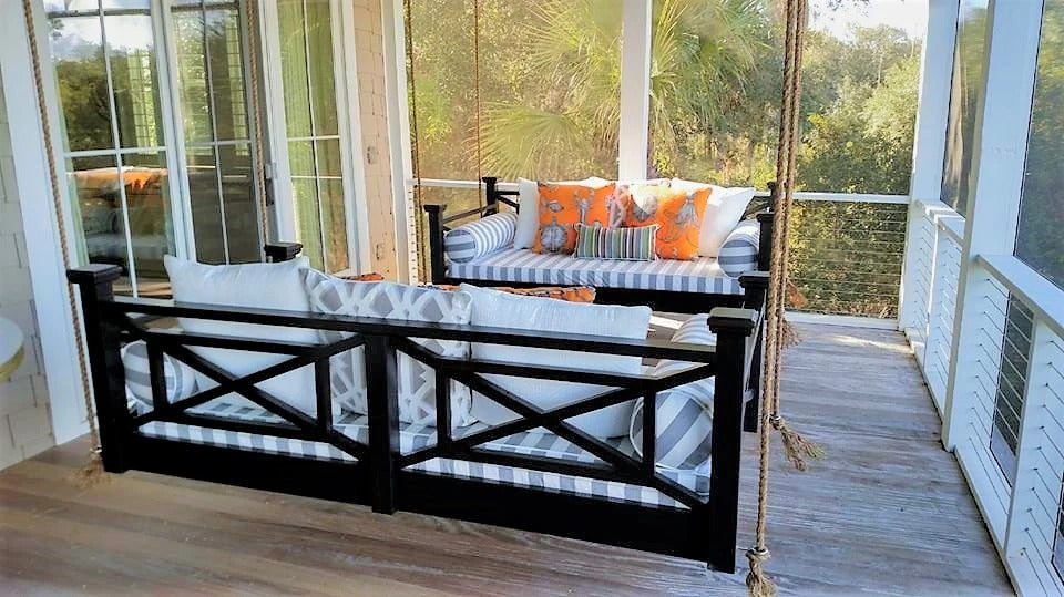 Custom Carolina Classic Columbia Hanging Bed