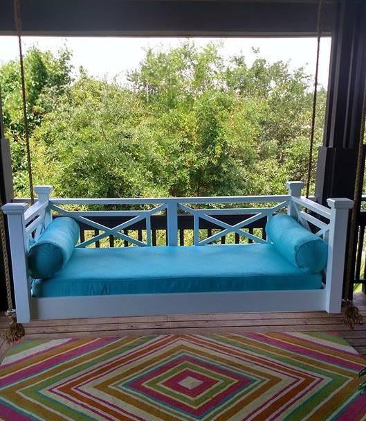 Custom Carolina Classic Columbia Hanging Bed